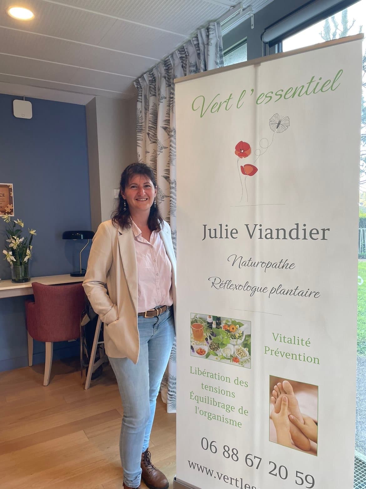 Julie Viandier, naturopathe et réflexologue plantaire à Plougonven.